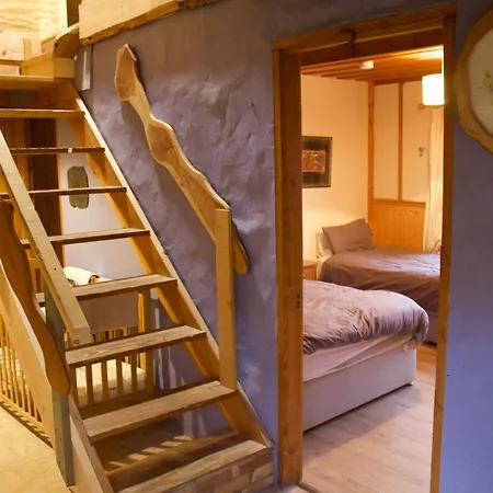 Dave's Big House * Kilcar