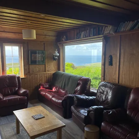 Holiday home Dave's Big House Kilcar